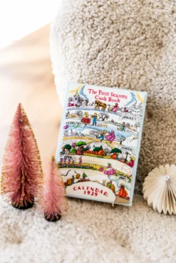 Non-Strapped|Book Clutch<Olympia Le-Tan Calendar Cook Book