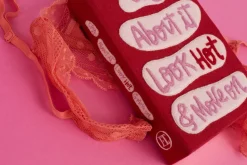 Non-Strapped|Book Clutch<Olympia Le-Tan Cry About It, Look Hot & Move On