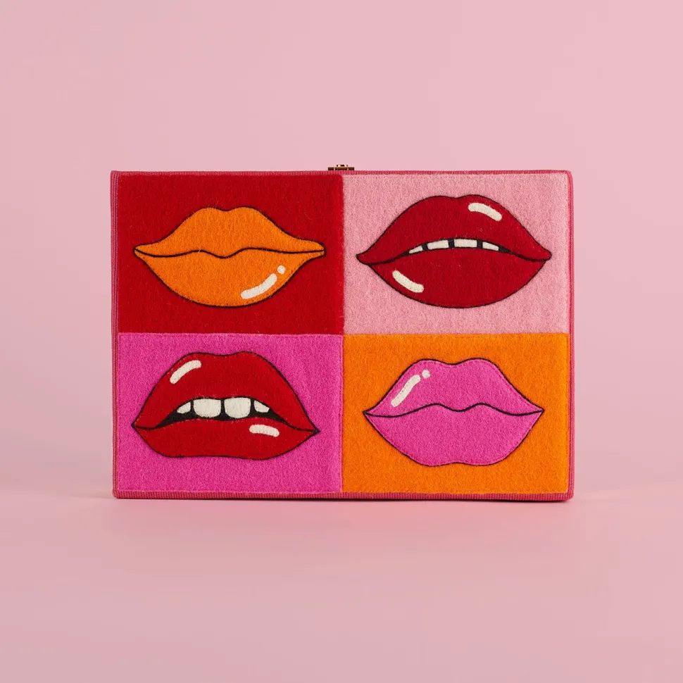 Strapped|Book Clutch<Olympia Le-Tan Lips (Strapped)