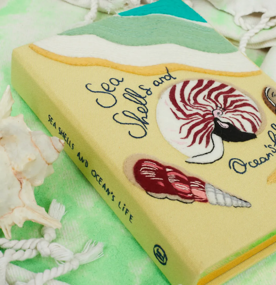 Strapped|Book Clutch<Olympia Le-Tan Seashells and Ocean's Life (Strapped)
