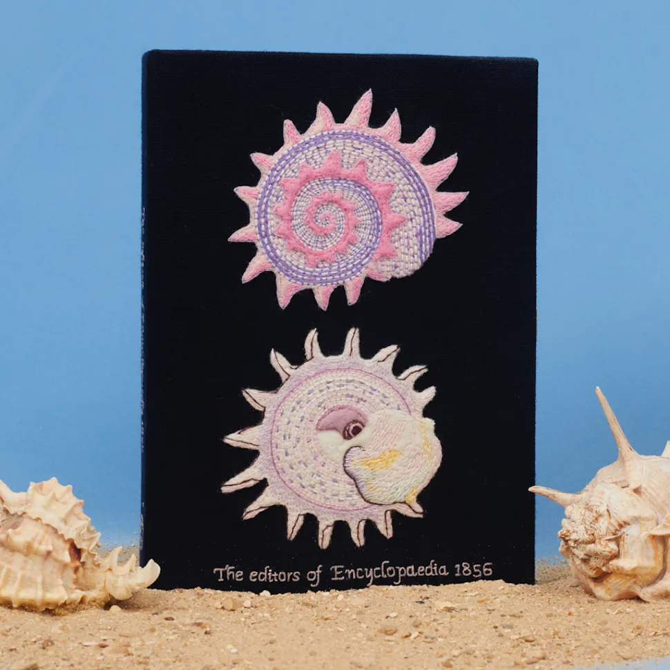 Strapped|Book Clutch<Olympia Le-Tan The Corals (Strapped)